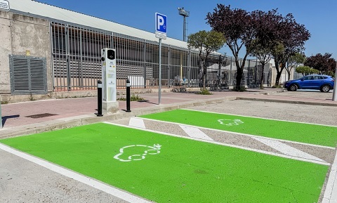 punto carga vehiculos electricos recurso