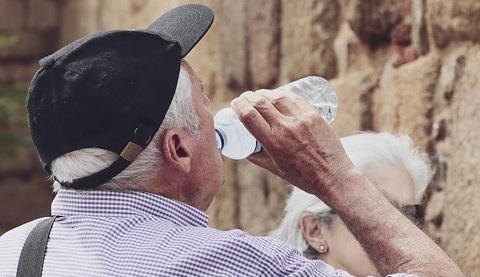 teleasistencia mayores calor seguimiento