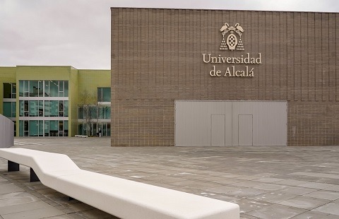universidad alcala campus torrejon fachada